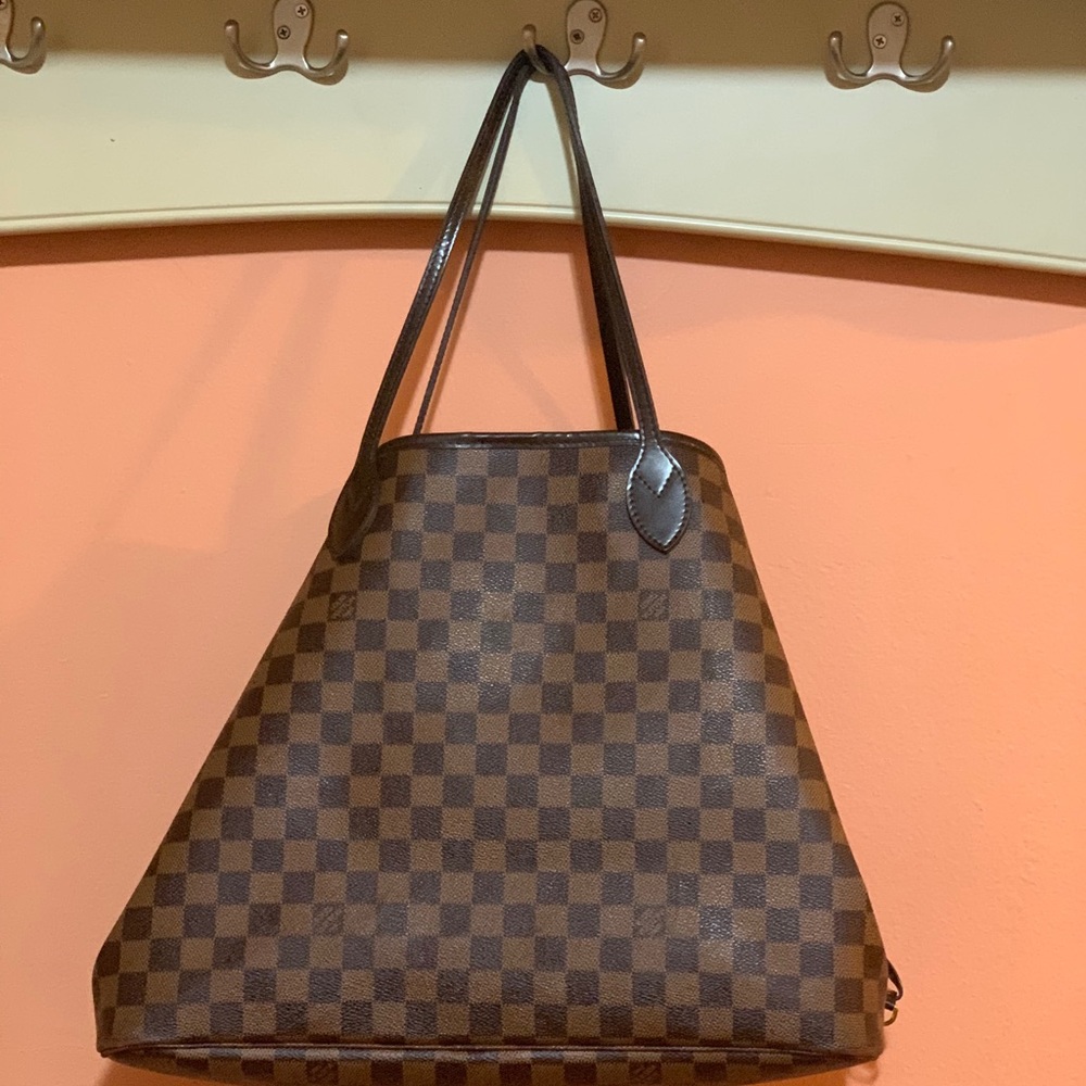 Louis Vuitton Damier Neverfull GM Canvas Bag
